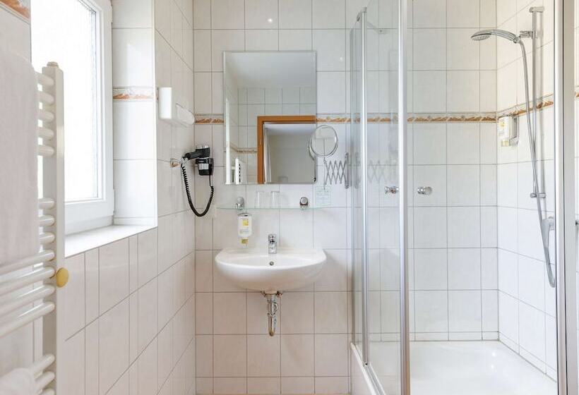 اتاق استاندارد, Mercure Hotel Luebeck City Center
