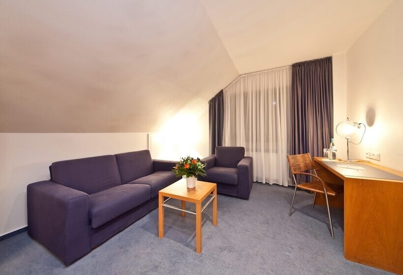 اتاق راحتی سه تخته, Select Hotel Silence Garden Köln