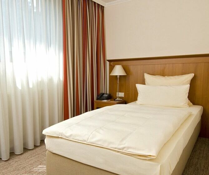 اتاق استاندارد یک نفره, Parkhotel Hohenfeld Münster