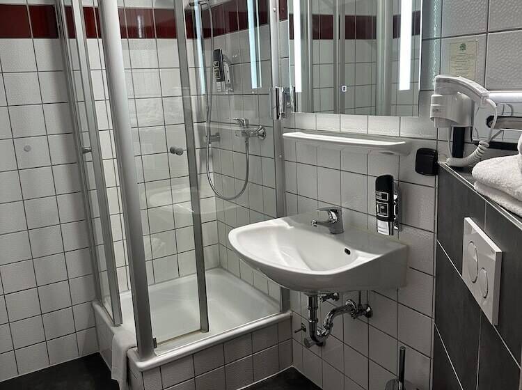 Standard Single Room, Trip Inn City  Krefeld