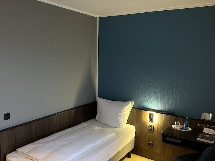 اتاق استاندارد یک نفره, Trip Inn Hotel Krefeld