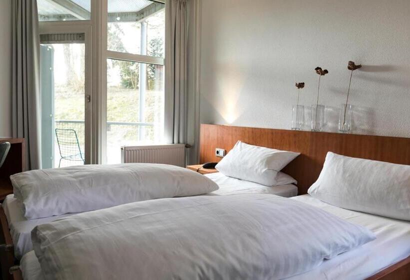 اتاق استاندارد, Wald & Golfhotel Lottental
