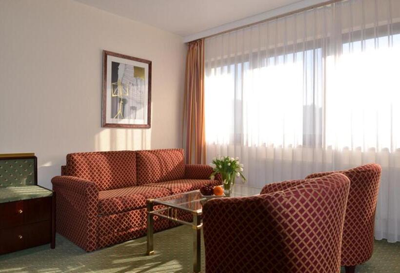 Junior Suite, Amedia Siegen, Trademark Collection By Wyndham