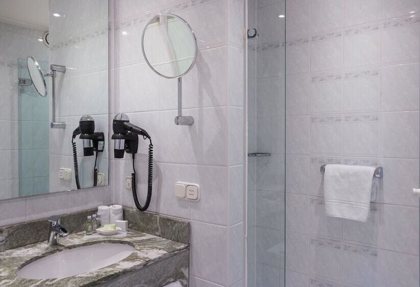 اتاق استاندارد, Crowne Plaza Frankfurt Congress Hotel, An Ihg