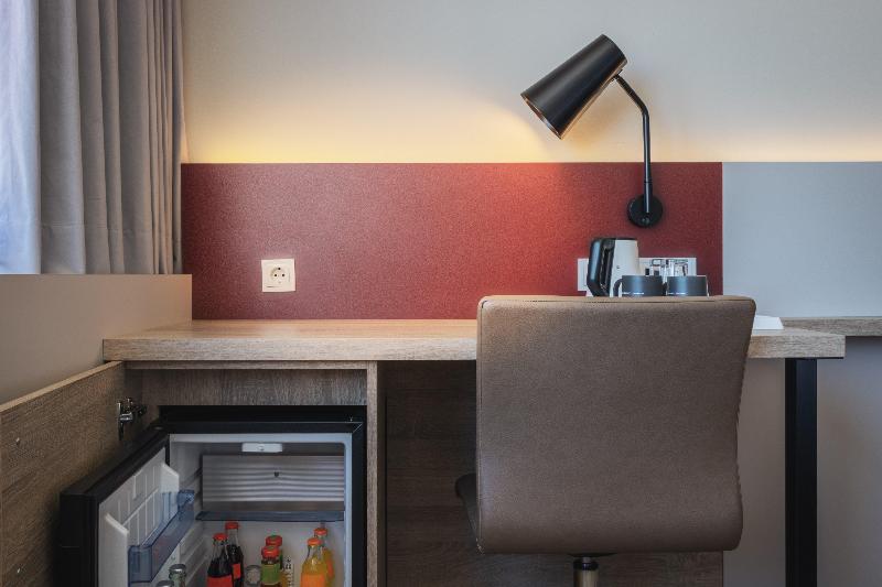 اتاق استاندارد, Crowne Plaza Frankfurt Congress Hotel, An Ihg