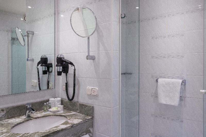 اتاق لوکس, Crowne Plaza Frankfurt Congress Hotel, An Ihg