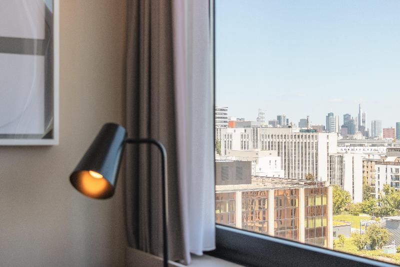 اتاق لوکس, Crowne Plaza Frankfurt Congress Hotel, An Ihg