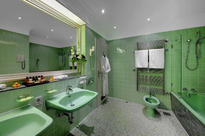 اتاق استاندارد, Europäischer Hof Heidelberg, Bestes Hotel Deutschlands In Historischer Architektur