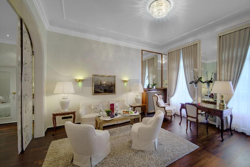 سوییت جونیور, Europäischer Hof Heidelberg, Bestes Hotel Deutschlands In Historischer Architektur