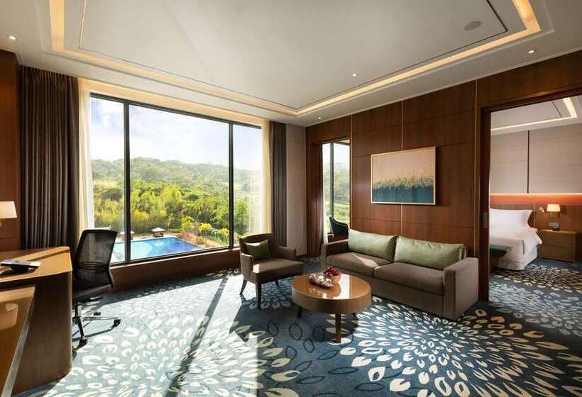 מיטת קינג בסוויטה, Hilton Heidelberg