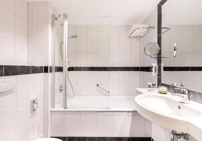 اتاق سوپریور با تخت بزرگ, Mercure Hotel Saarbrücken City