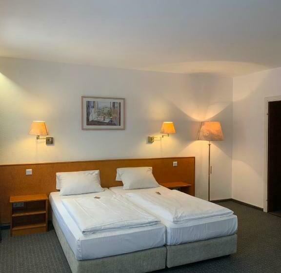 Chambre Deluxe, Mondial Comfort   Frankfurt City Centre