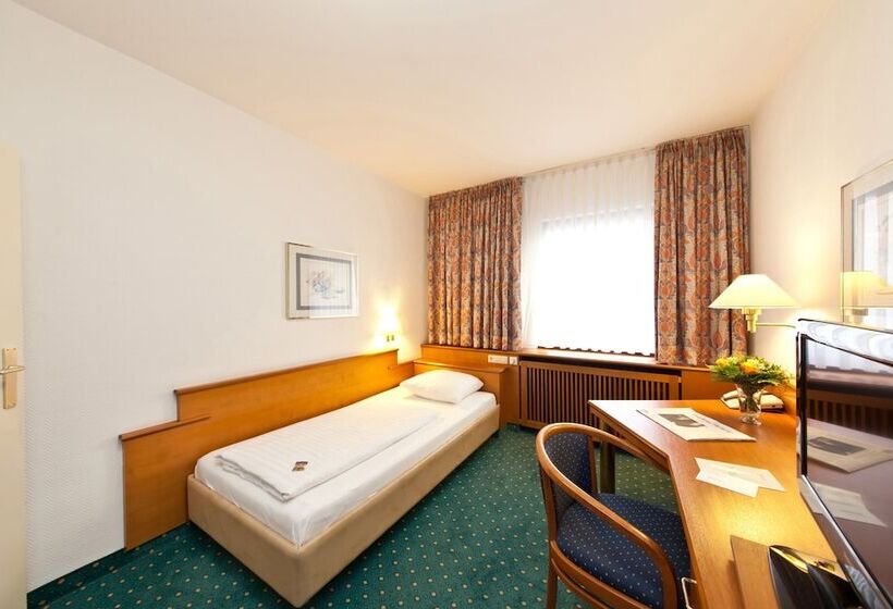 Economy Single Room, Novum  Boulevard Stuttgart City