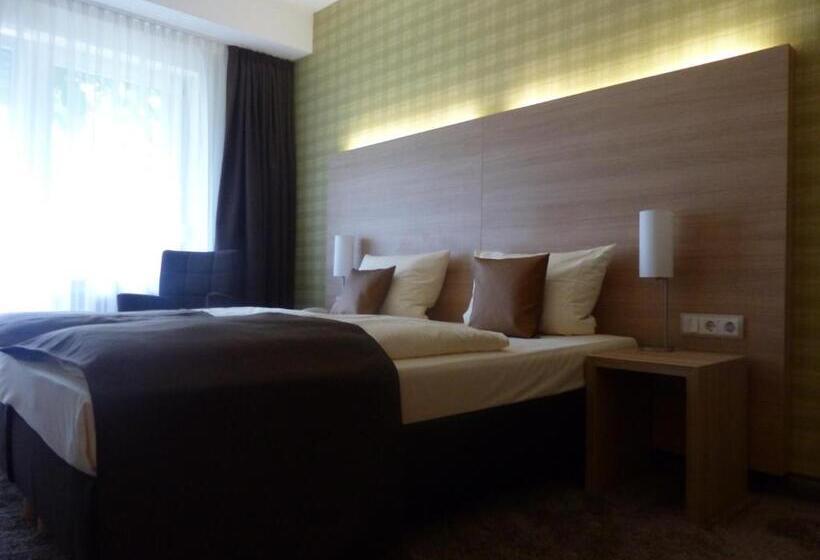 اتاق استاندارد, Central Hotel Ringhotel Rüdesheim