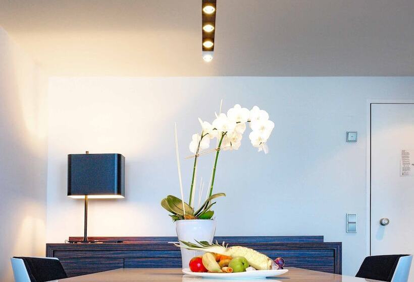سوییت, Plaza Kongresshotel Europe Stuttgart