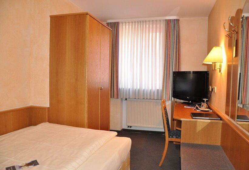 Standard Single Room, City Partner Hotel Strauss