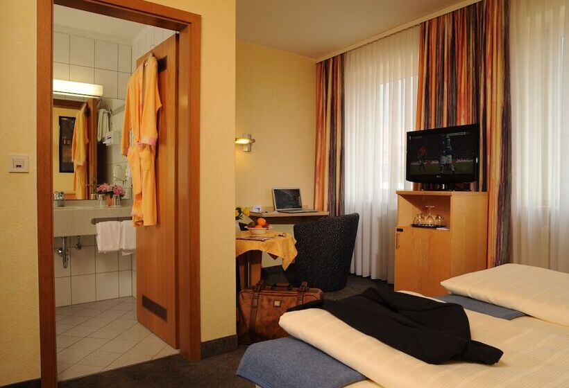 Comfort Room, City Partner Hotel Strauss