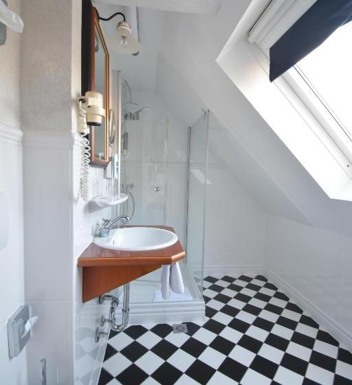 اتاق استاندارد یک نفره, Akzent Hotel Franziskaner