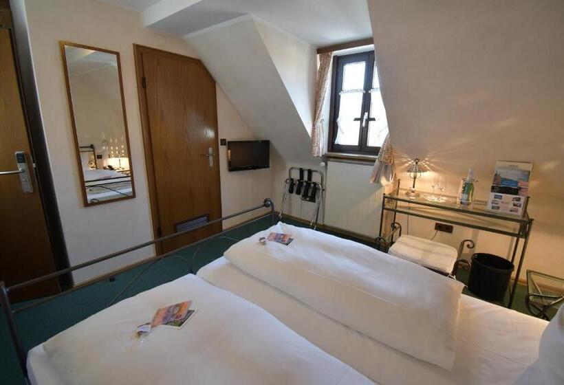 اتاق استاندارد, Akzent Hotel Franziskaner