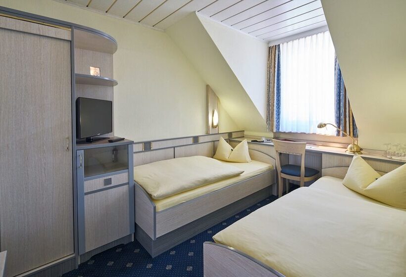 Standard Triple Room, Alfa Zentrum