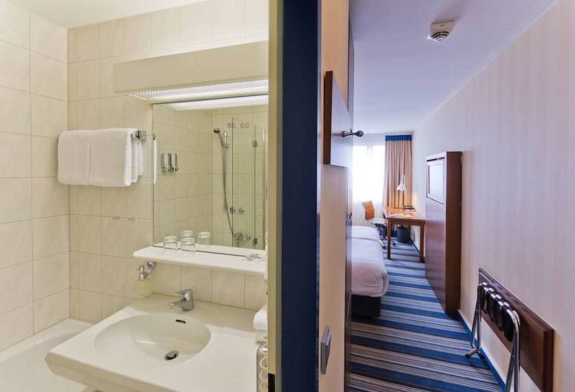 اتاق سوپریور یک تخته, Arthotel Ana Im Olympiapark