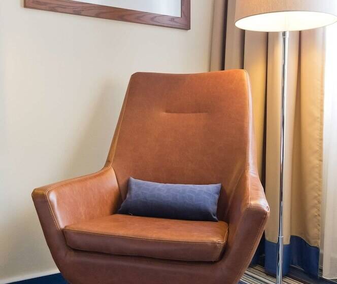 اتاق استاندارد چهار تخته, Arthotel Ana Im Olympiapark