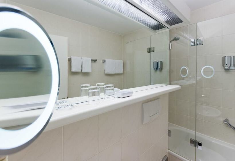 اتاق سوپریور یک تخته, Arthotel Ana Im Olympiapark