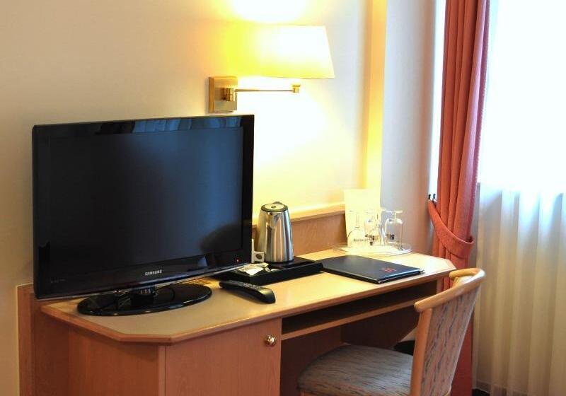 اتاق استاندارد یک نفره, Bayerischer Hof
