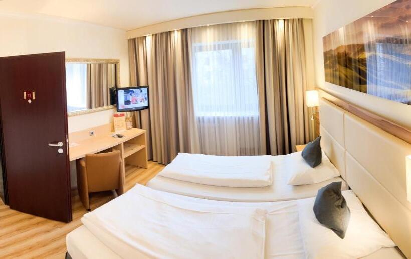 اتاق استاندارد سه نفره, City Hotel Ost Am Kö