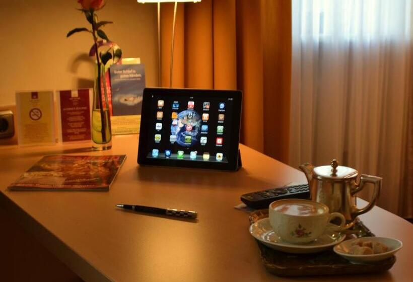 اتاق سوپریور یک تخته, City Hotel Ost Am Kö