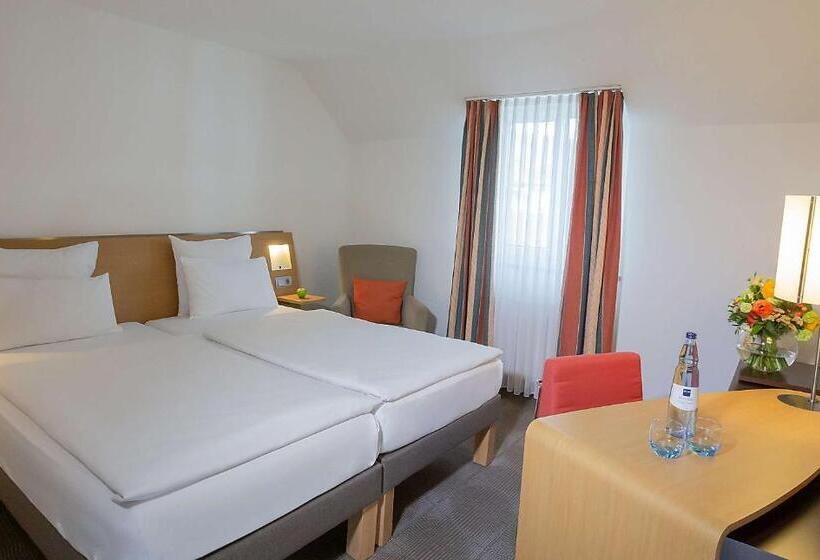 اتاق استاندارد, Dorint Hotel Würzburg