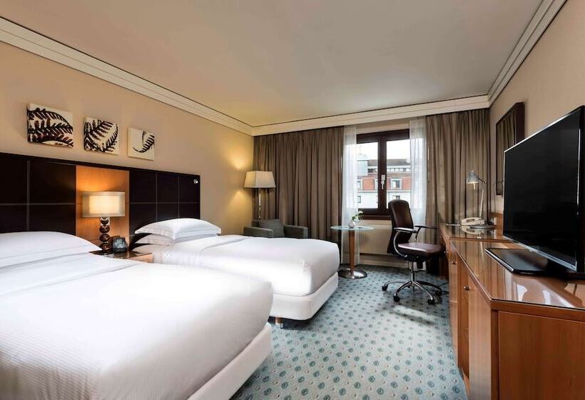 Executive Room, Hilton Dresden