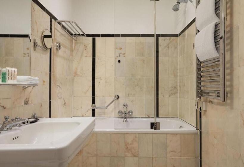 Habitación Deluxe Cama King, Le Méridien Grand Hotel Nürnberg
