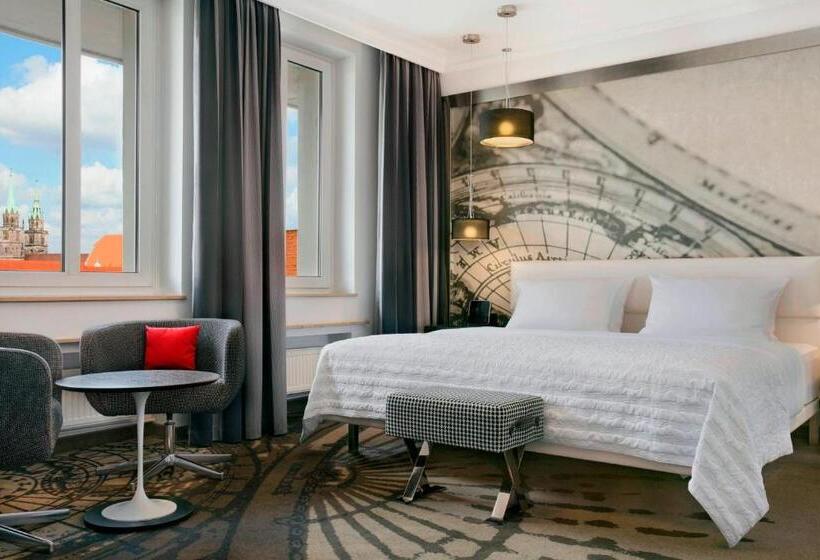Habitación Deluxe Cama King Vista Ciudad, Le Méridien Grand Hotel Nürnberg