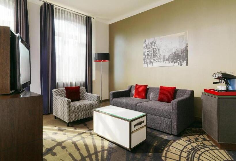 Junior Suite Cama King, Le Méridien Grand Hotel Nürnberg
