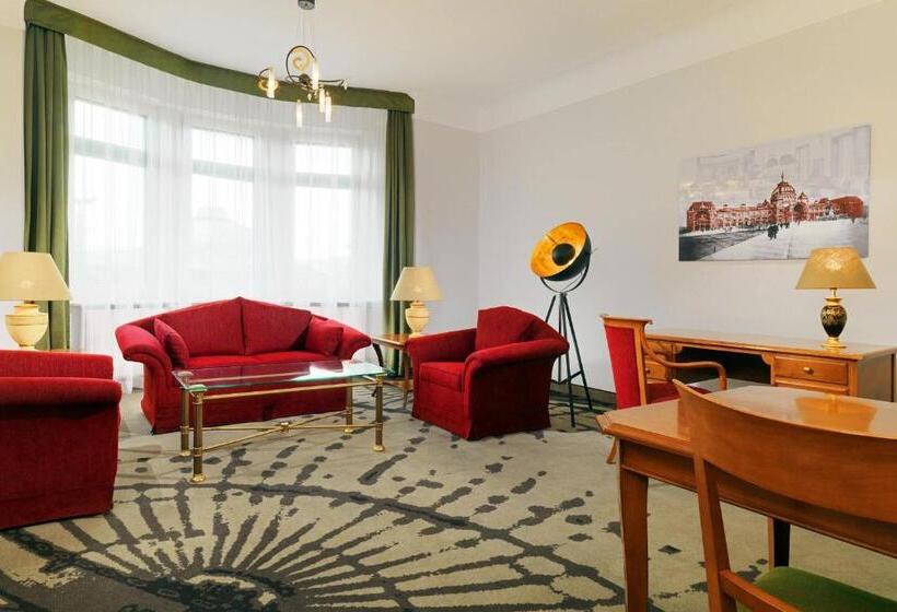 Suite Ejecutiva Cama King, Le Méridien Grand Hotel Nürnberg