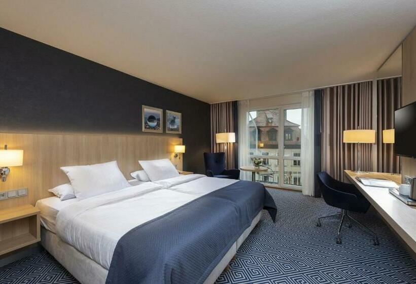 اتاق سوپریور, Maritim Hotel Würzburg