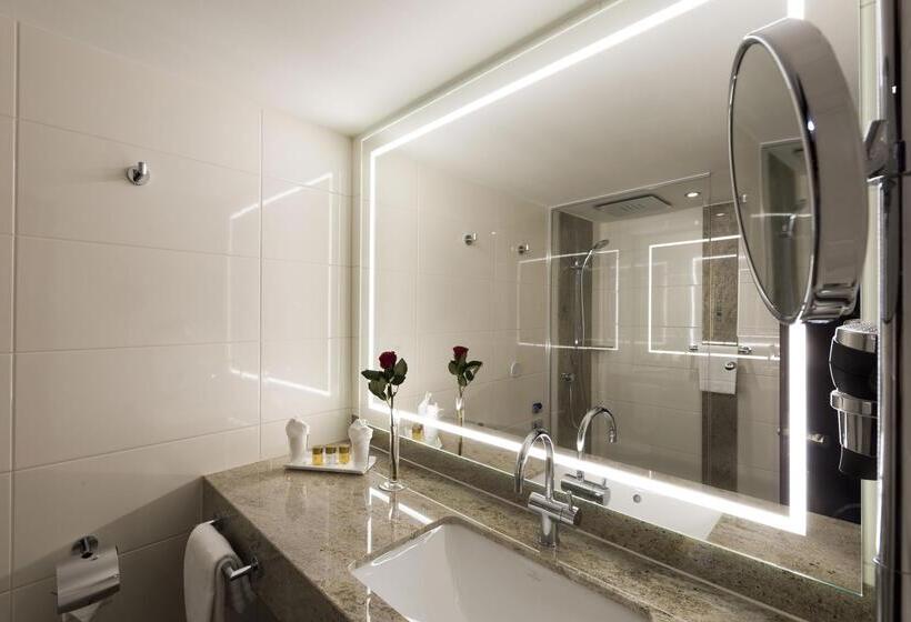 اتاق کلاسیک, Maritim Hotel Würzburg