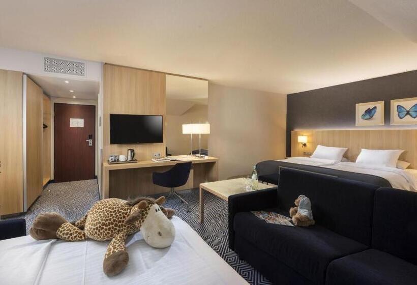 اتاق سوپریور خانوادگی, Maritim Hotel Würzburg