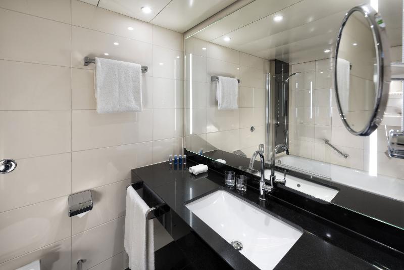 اتاق استاندارد, Maritim Hotel Würzburg