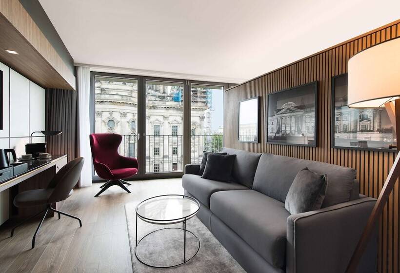 سوییت جونیور, Radisson Collection Hotel, Berlin