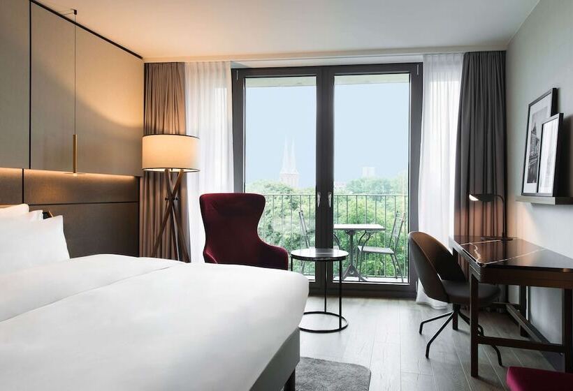 Superior Room, Radisson Collection , Berlin