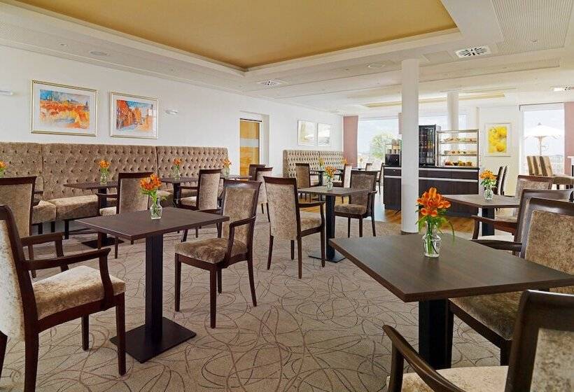 行政房间, Sheraton Carlton  Nuernberg