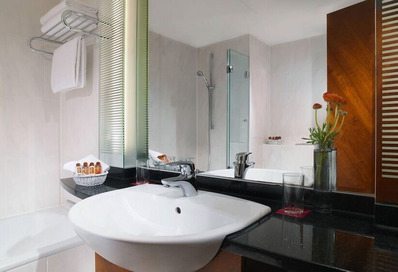 行政房间, Sheraton Carlton  Nuernberg