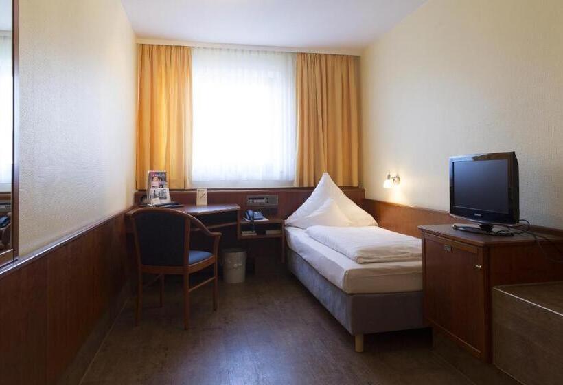 اتاق استاندارد یک نفره, Top Hotel Amberger