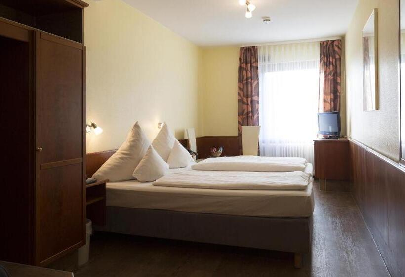 اتاق استاندارد, Top Hotel Amberger