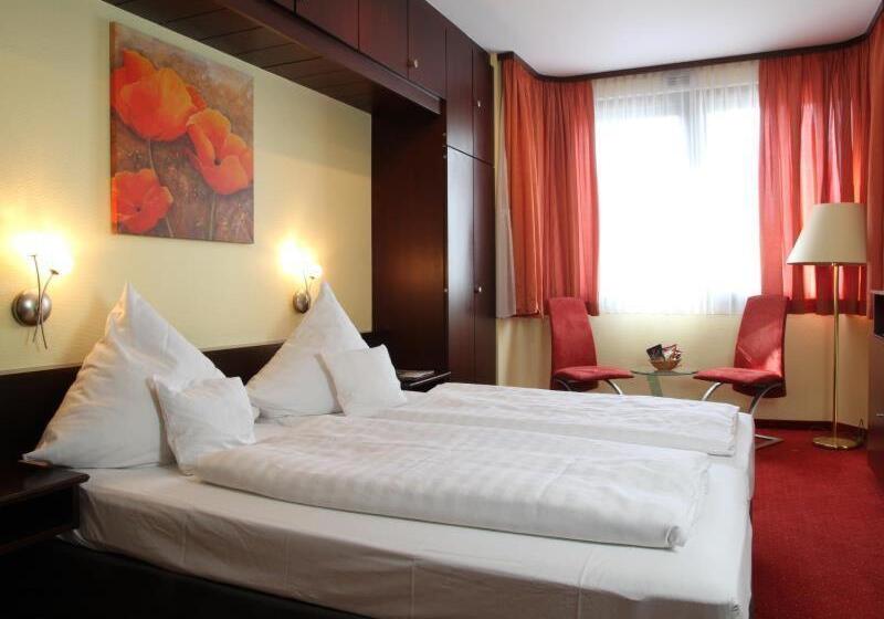 اتاق استاندارد, Top Hotel Amberger