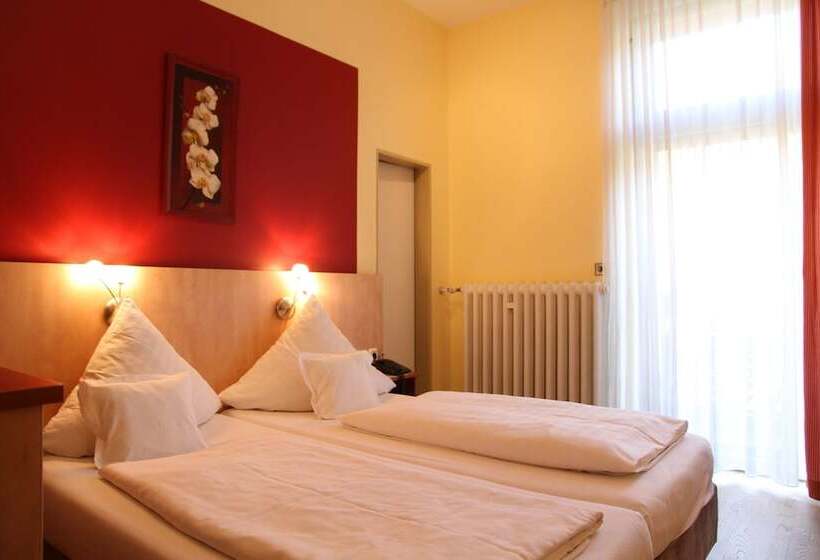 اتاق استاندارد, Top Hotel Amberger