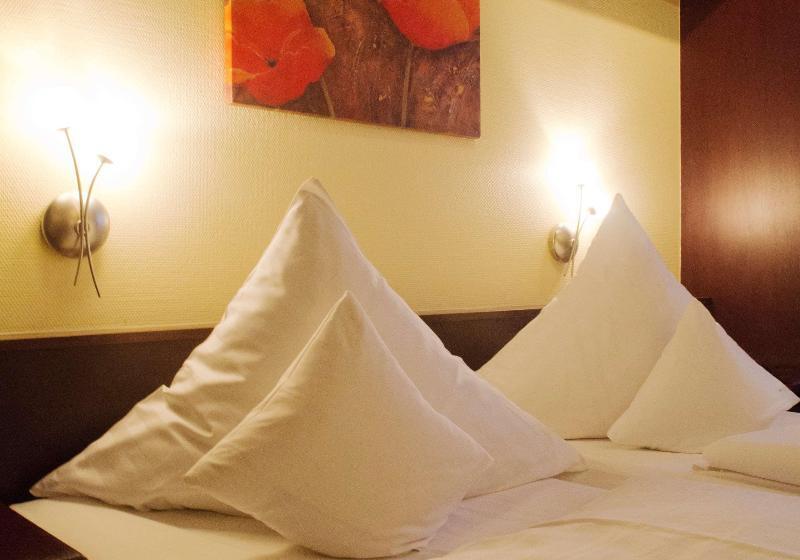 اتاق استاندارد, Top Hotel Amberger