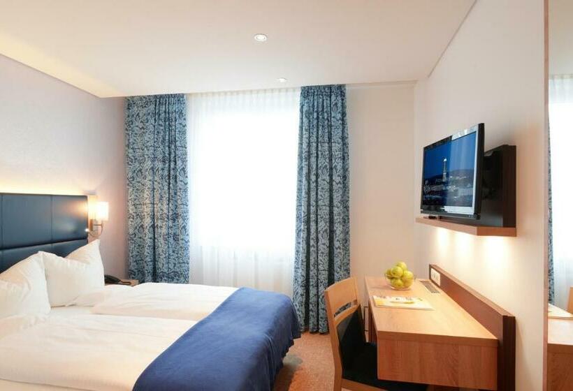 2침실 패밀리 아파트, Ringhotel Loew S Merkur